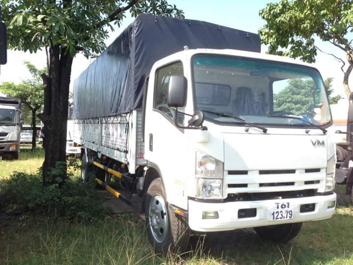 ban xe tai isuzu 82 tan thung dai 6m9 gia re