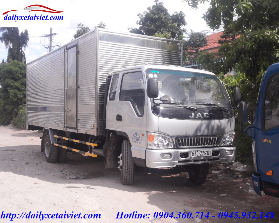 xe tai jac 91 tan hfc1383k thung dai 6m8 gia re