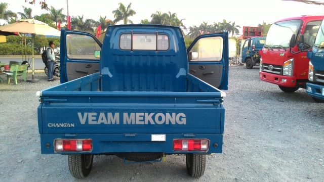 Giam gia cuc soc xe tai veam star 850kg mung sinh nhat CT O To Dong Anh Ho tro tra gop 80