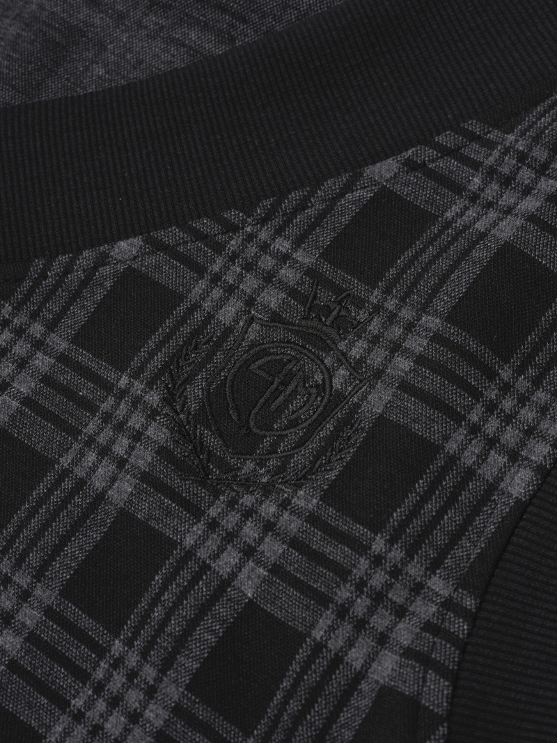 Ao Ghile Thun Caro Theu Logo Form Regular AG001 Mau Den