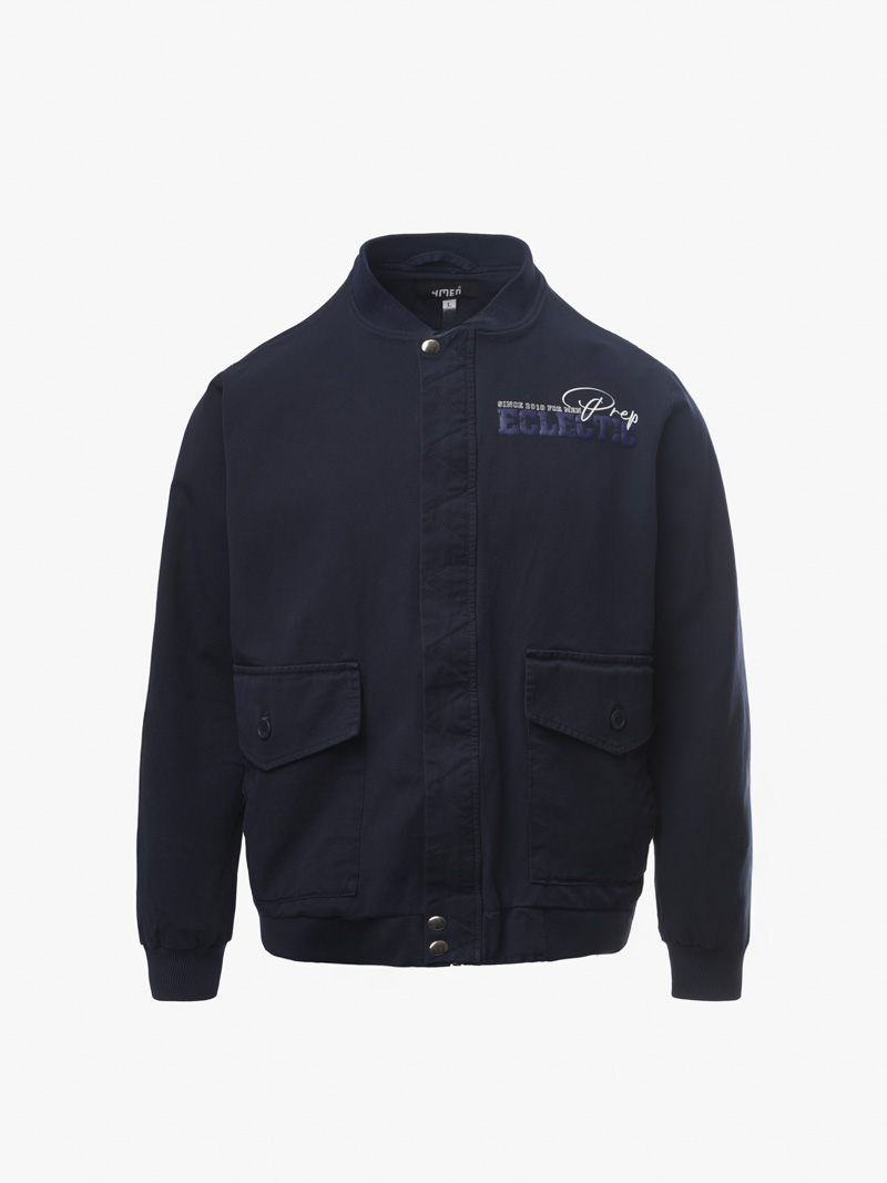 Ao Khoac Bomber 2 Tui Hop In O Nguc Form Regular AK064 Mau Xanh Den