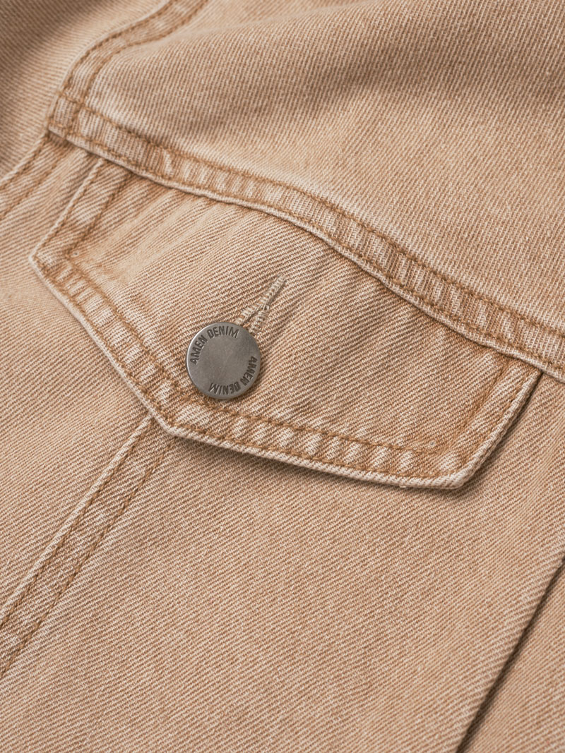 Ao Khoac Denim Xep Ly Nep Tru Form Regular AK063 Mau Be