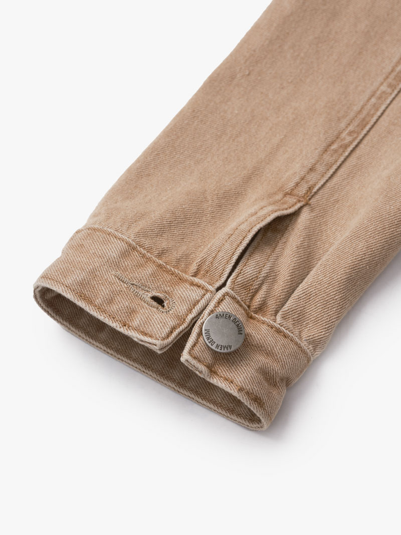 Ao Khoac Denim Xep Ly Nep Tru Form Regular AK063 Mau Be