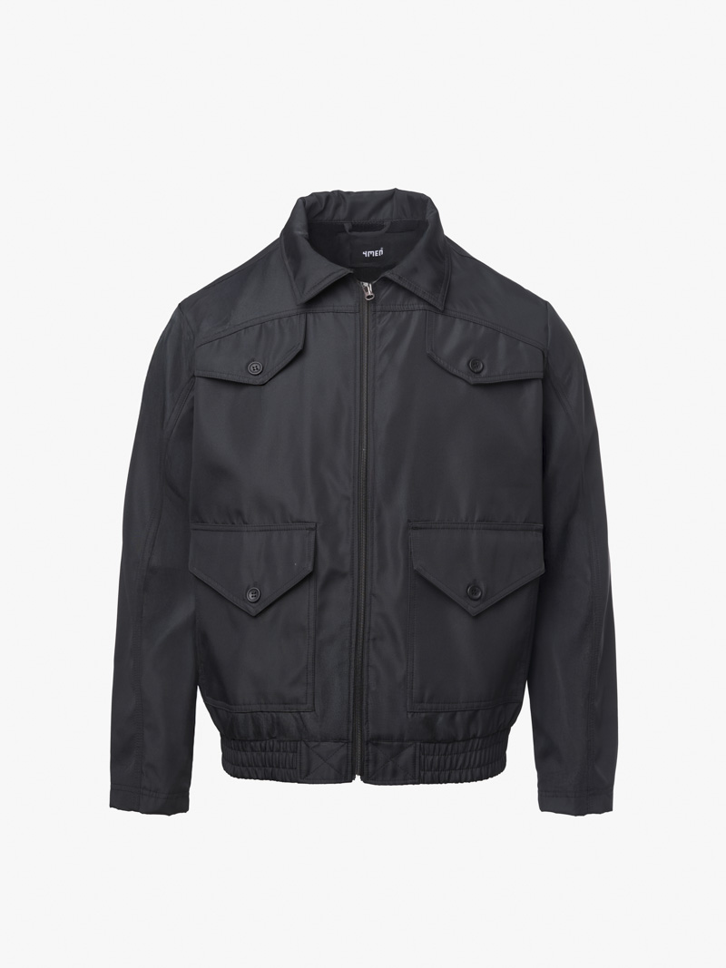 Ao Khoac Du Ep Tui Hop Form Regular AK065 Mau Den