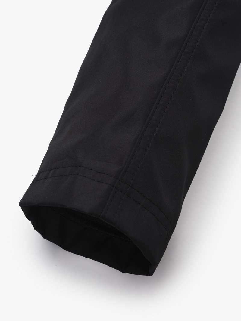 Ao Khoac Du Ep Tui Hop Form Regular AK065 Mau Den