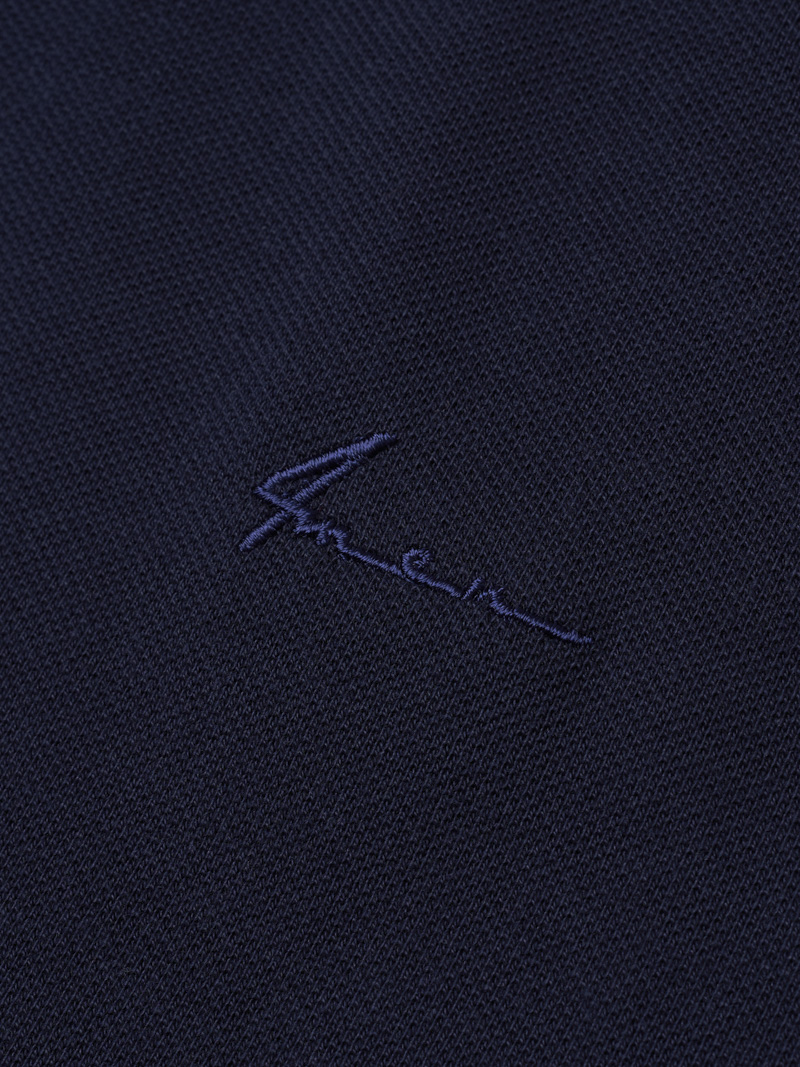 Ao Polo Ca Sau Theu Chu Ky Form Regular PO087 Mau Xanh Den