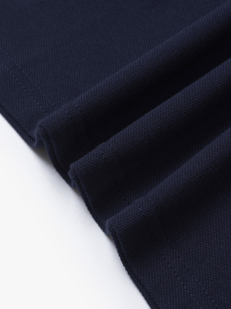 Ao Polo Ca Sau Theu Chu Ky Form Regular PO087 Mau Xanh Den