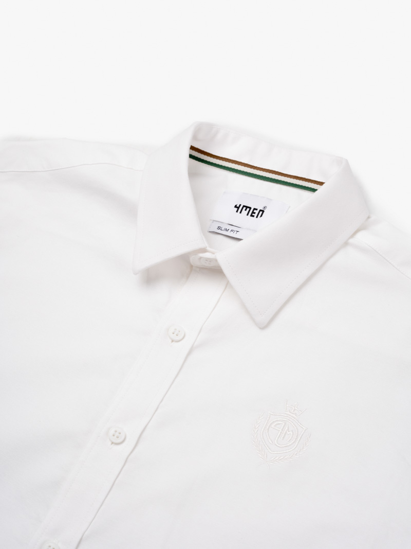 Ao So Mi Oxford Theu Logo Huy Hieu Form Slimfit SM171 Mau Trang