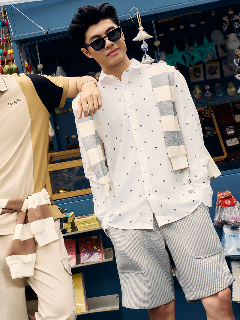 Ao So Mi Vai Modal In Hoa Tiet Cham Bi Form Regular SM168 Mau Trang