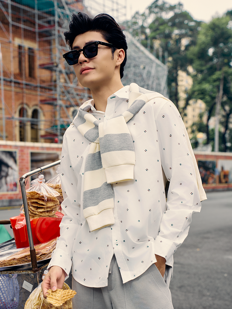 Ao So Mi Vai Modal In Hoa Tiet Cham Bi Form Regular SM168 Mau Trang