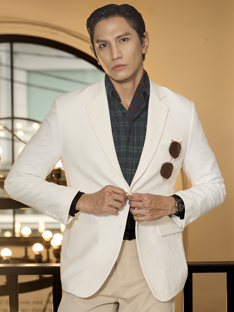 Ao Vest Trang Tri Tui Mo 2 Coi Form Slimfit AV035
