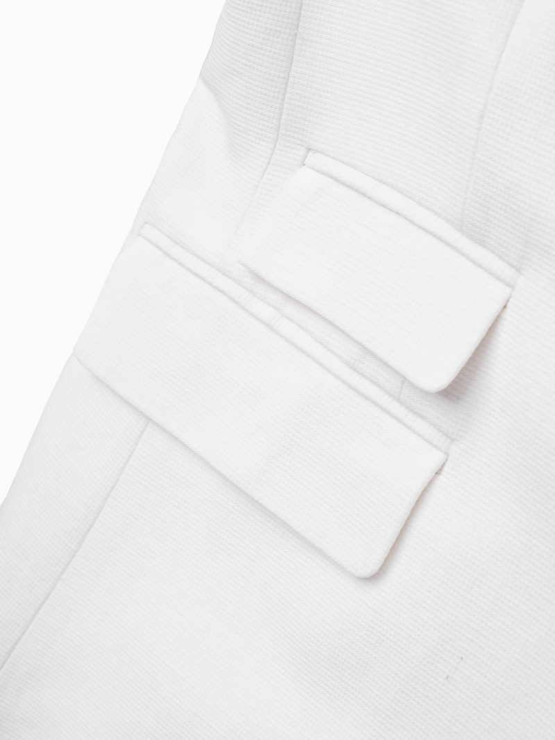 Ao Vest Trang Tri Tui Mo 2 Coi Form Slimfit AV035