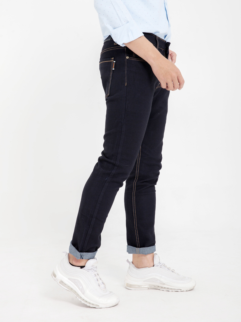 Quan Jeans Skinny Xanh Den QJ1607