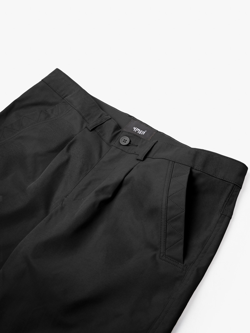 Quan Short Kaki Dieu ZicZac O Tui Form Regular QS063 Mau Den