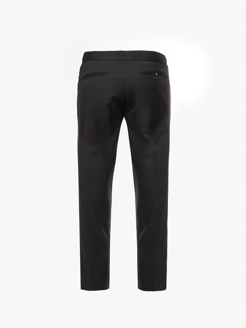 Quan Tay Phoi Day Soc O Tui Sau Form Slimfit QT066 Mau Den