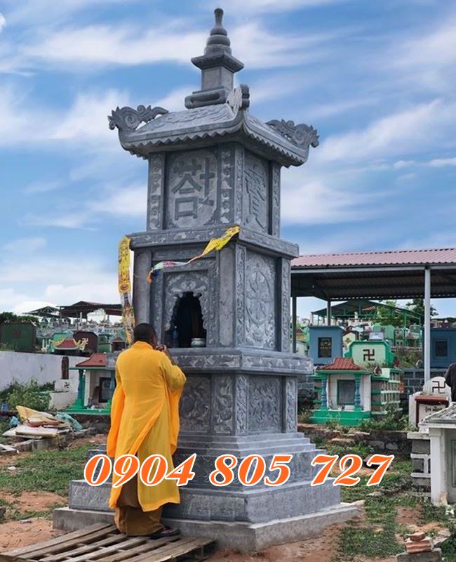 Ban mau thap mo da de hu tro cot tai Lam Dong