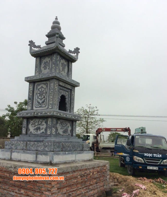 Nhung mau mo thap da ban tai Binh Dinh