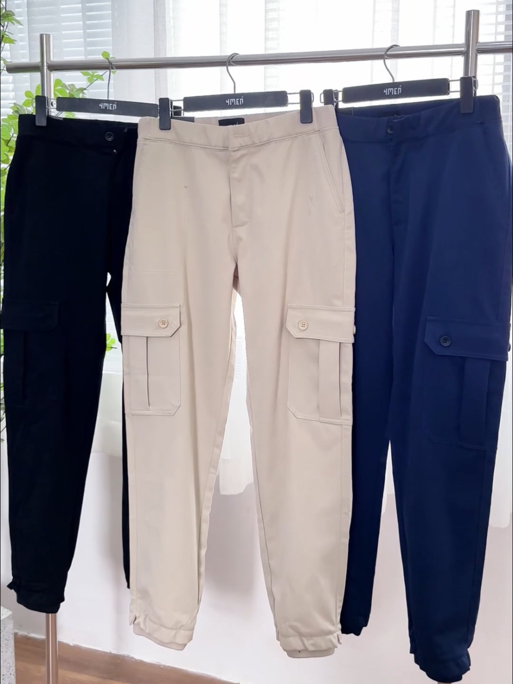Quan Jogger Kaki Lung Thun Tui Hop Form Regular JO015 Mau Xanh Den