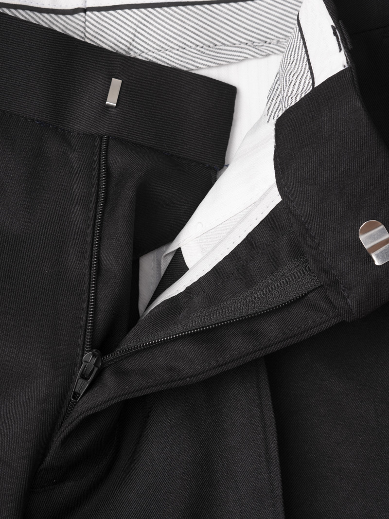 Quan Tay Phoi Day Soc O Tui Sau Form Slimfit QT066 Mau Den