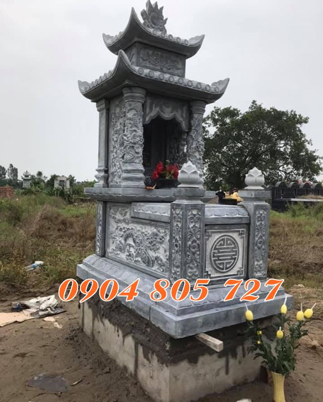 Xay mo thap de hai cot tai Dong Nai bang da