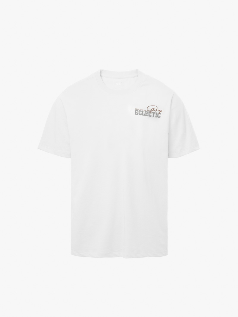 Ao Thun Co Tron In Chu Eclectic Prep Form Regular AT164 Mau Trang