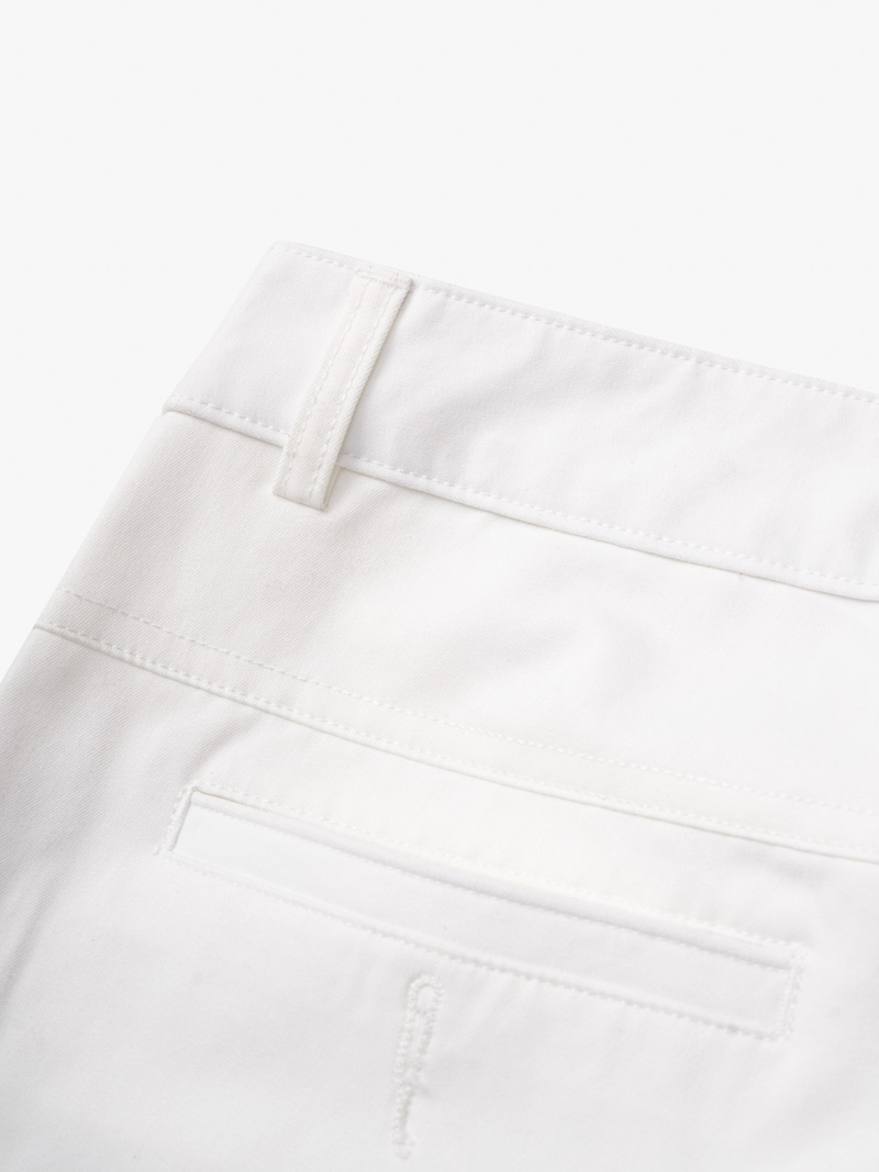 Quan Kaki Slimfit Tron QK018 Mau Trang