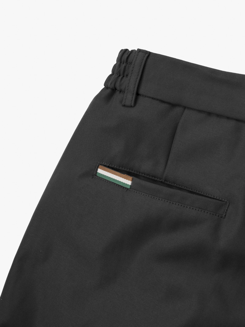 Quan Short Kaki Lung Thun Xep Ly Form Regular QS065 Mau Den